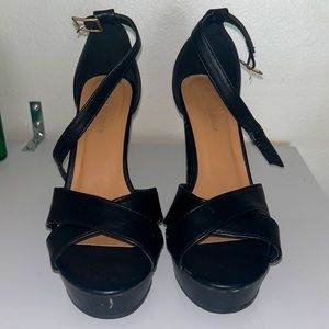 Top Moda Black Strappy Heels